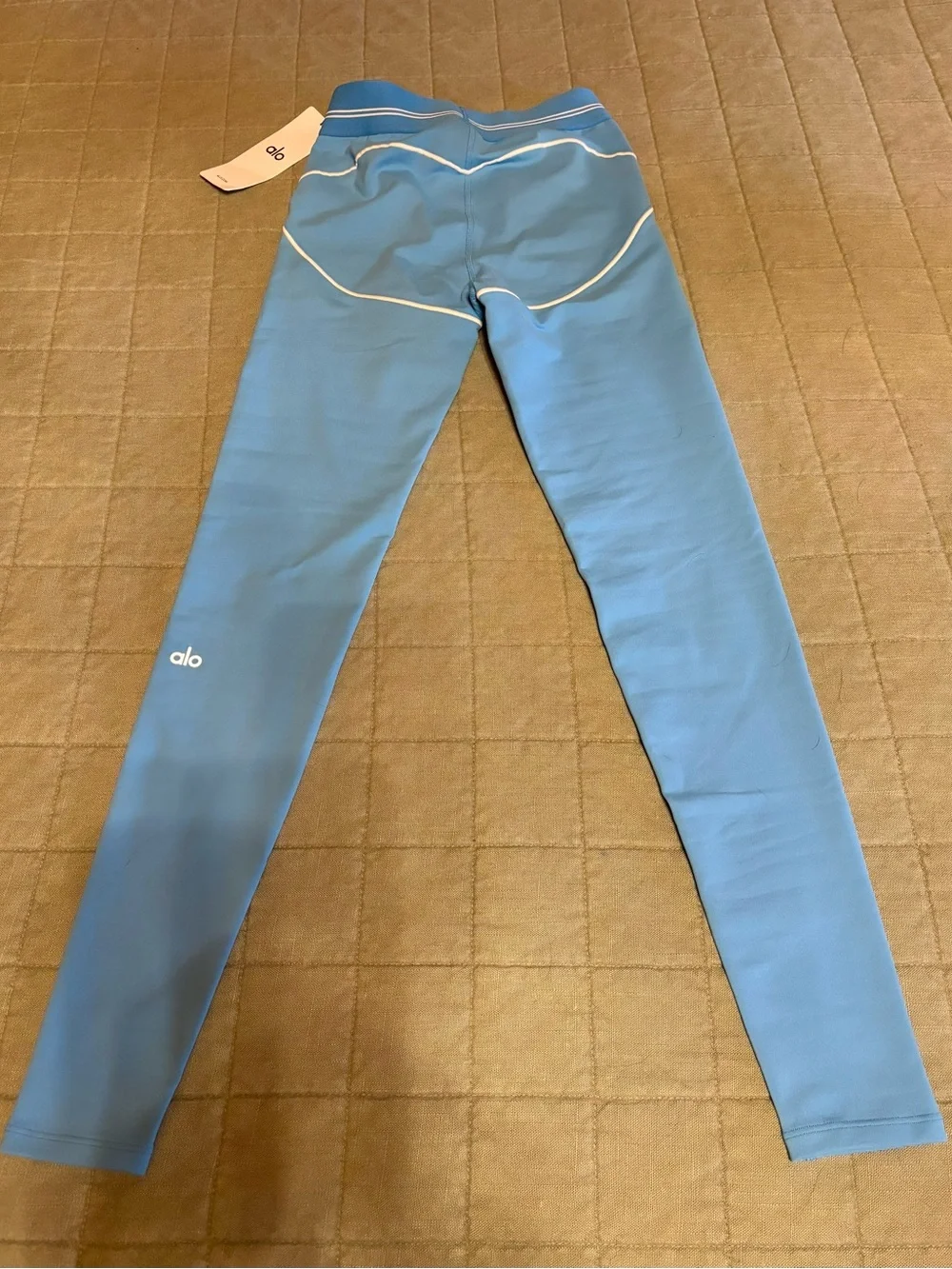 Alo Aribrush High-Waist Heart Throb Legging XS